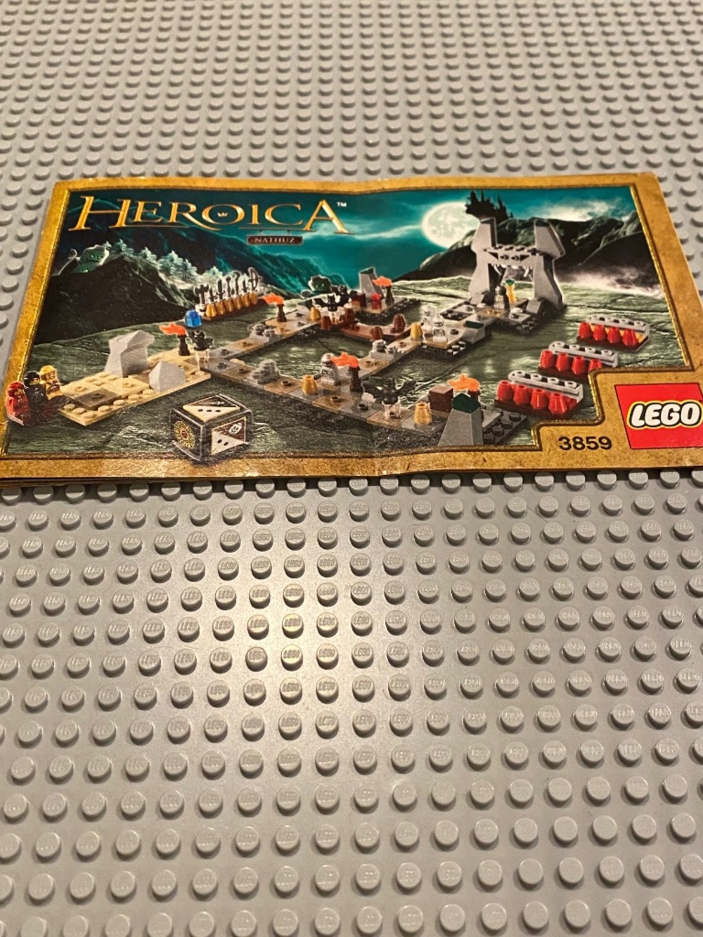 🔥LEGO 3859 Heroica Nathuz Game Set 🦇 2011🦇 7 Micro Figures/ Expandable Game🎲 - Picture 9 of 13